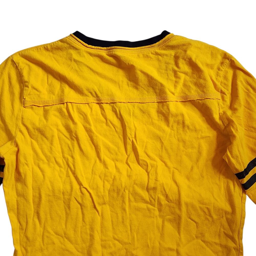 Colosseum Womens Iowa Hawkeyes Graphic Tee Size L Yellow V-Neck Short Sleeve Top - Picture 7 of 9